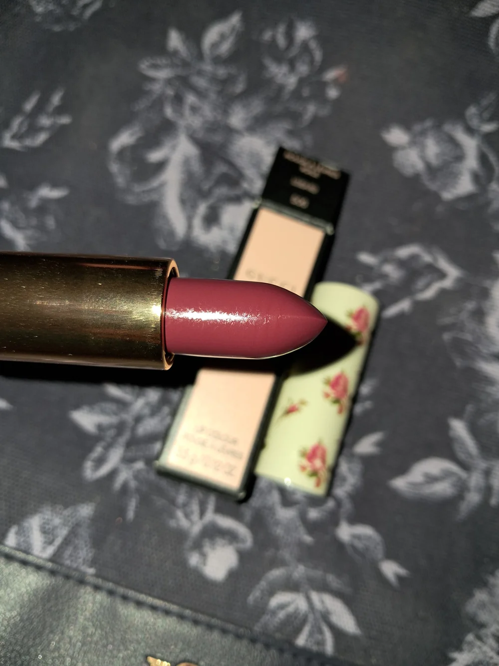 Gucci Rouge à Lèvres Voile Lip Colour in Louisa Red (Pink Floral Tube)